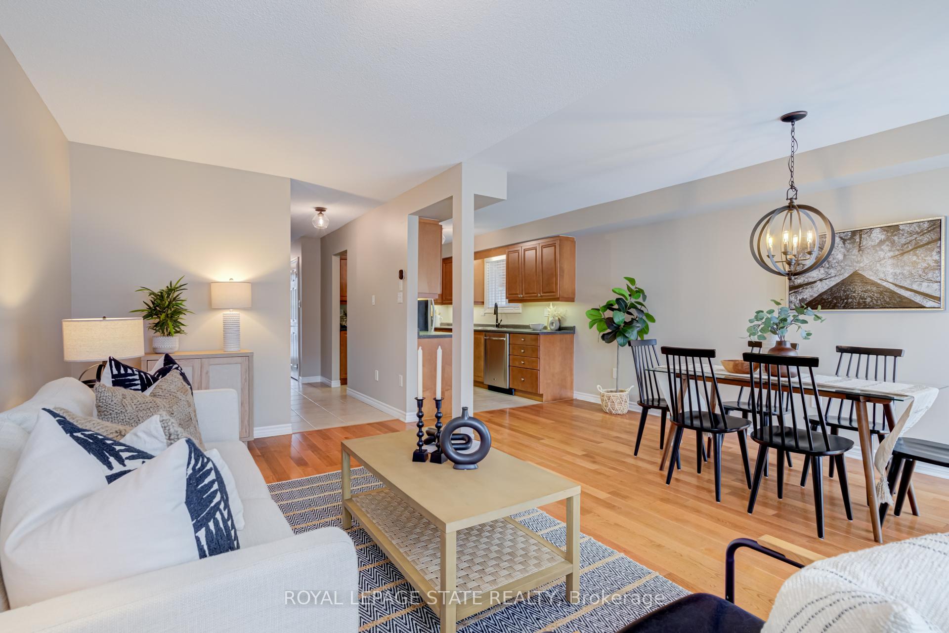 Photo 9 of 50 Valridge Drive, Hamilton, Ancaster — HOMEH