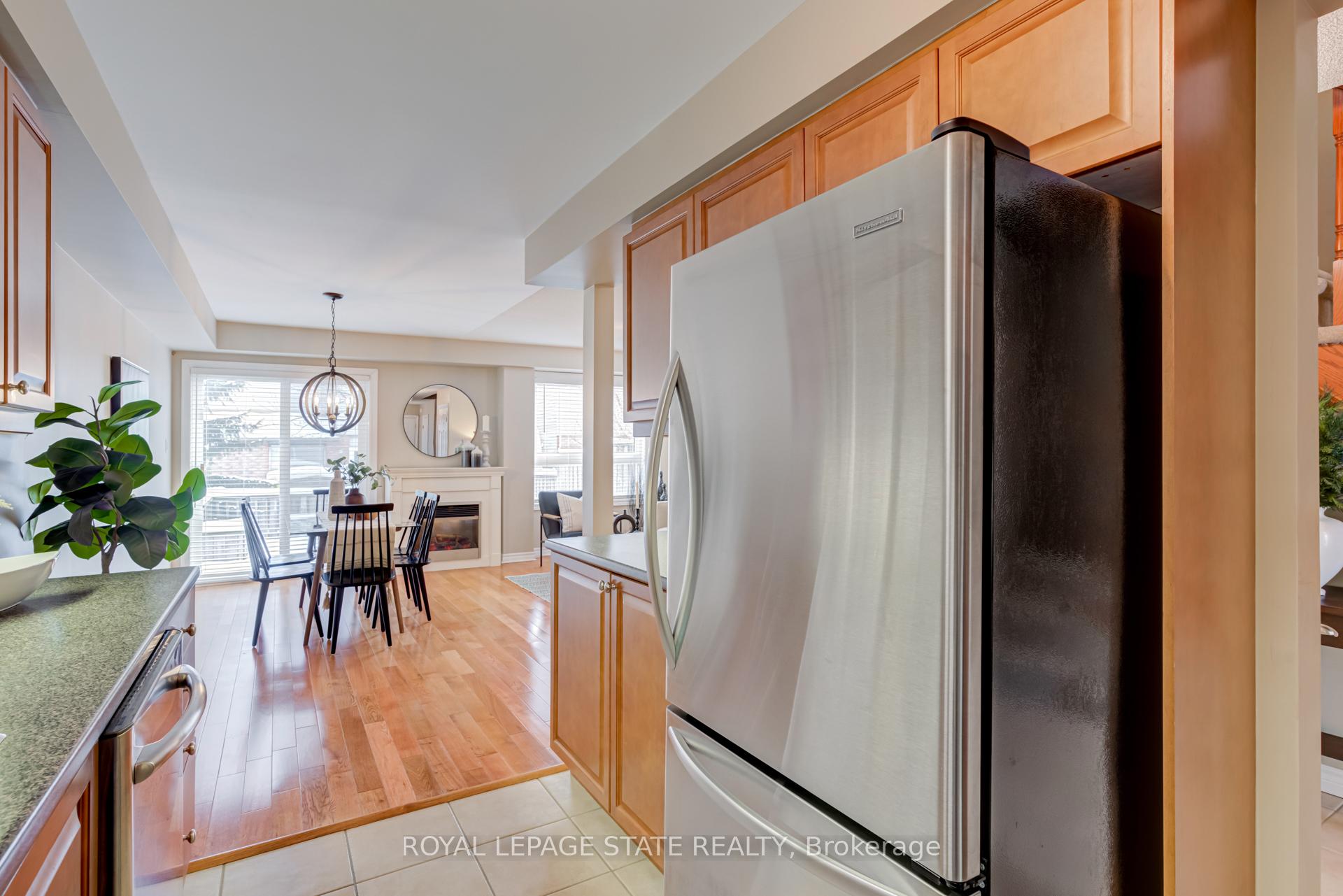 Photo 14 of 50 Valridge Drive, Hamilton, Ancaster — HOMEH