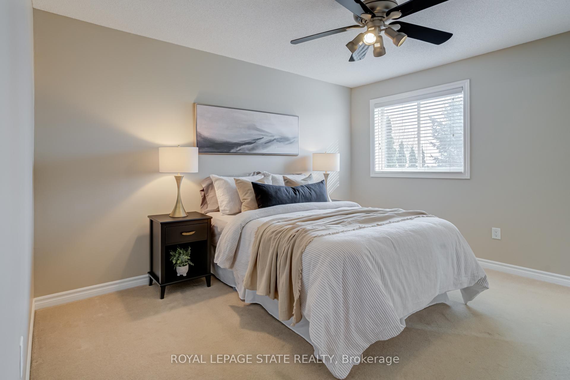 Photo 20 of 50 Valridge Drive, Hamilton, Ancaster — HOMEH