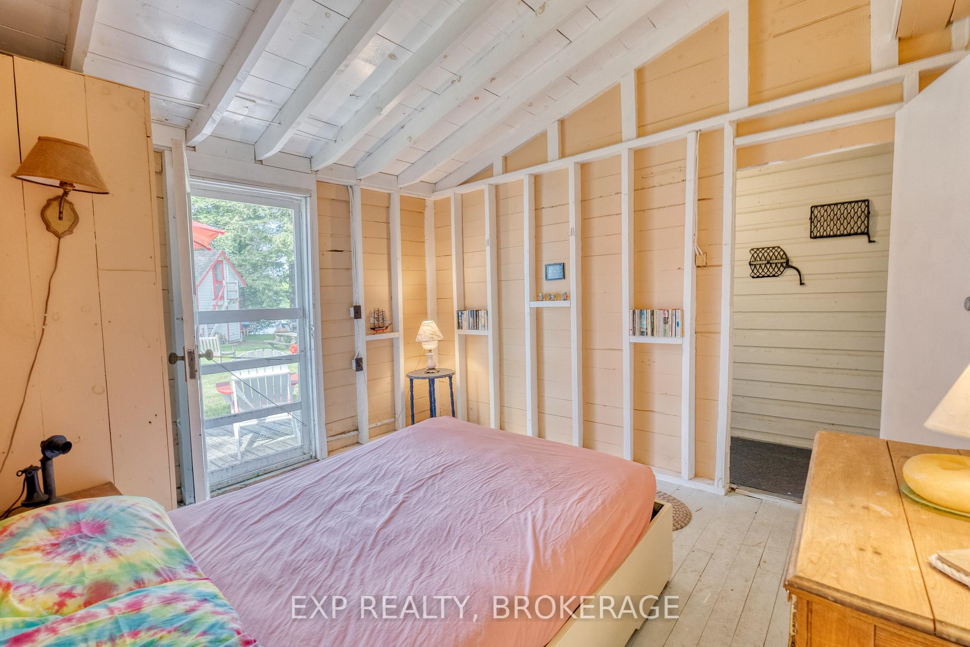 Photo 9 of Island S, Frontenac, Frontenac Centre — HOMEH