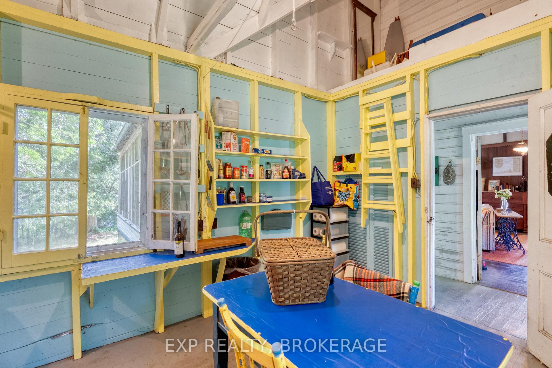 Photo 13 of Island S, Frontenac, Frontenac Centre — HOMEH