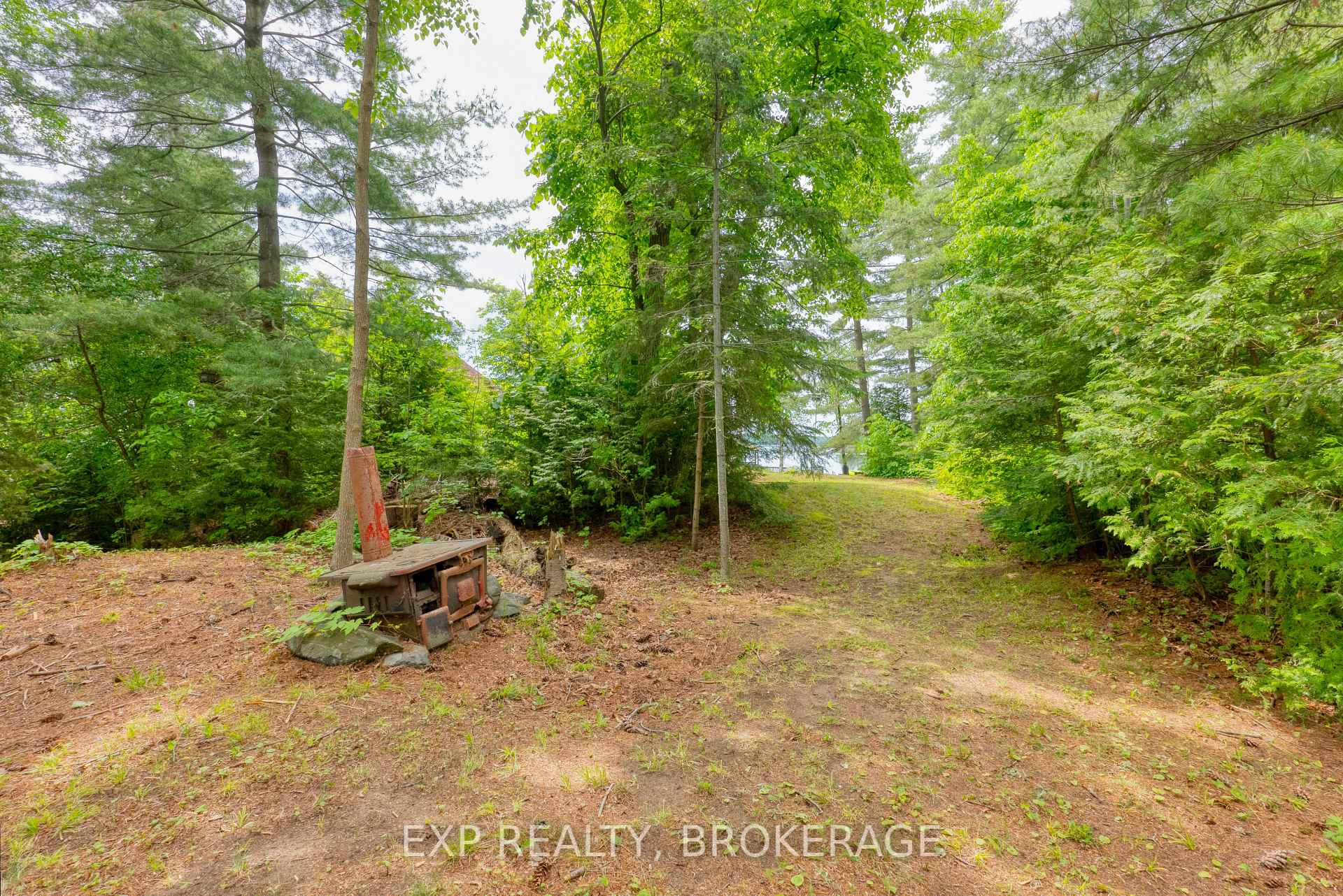 Photo 31 of Island S, Frontenac, Frontenac Centre — HOMEH