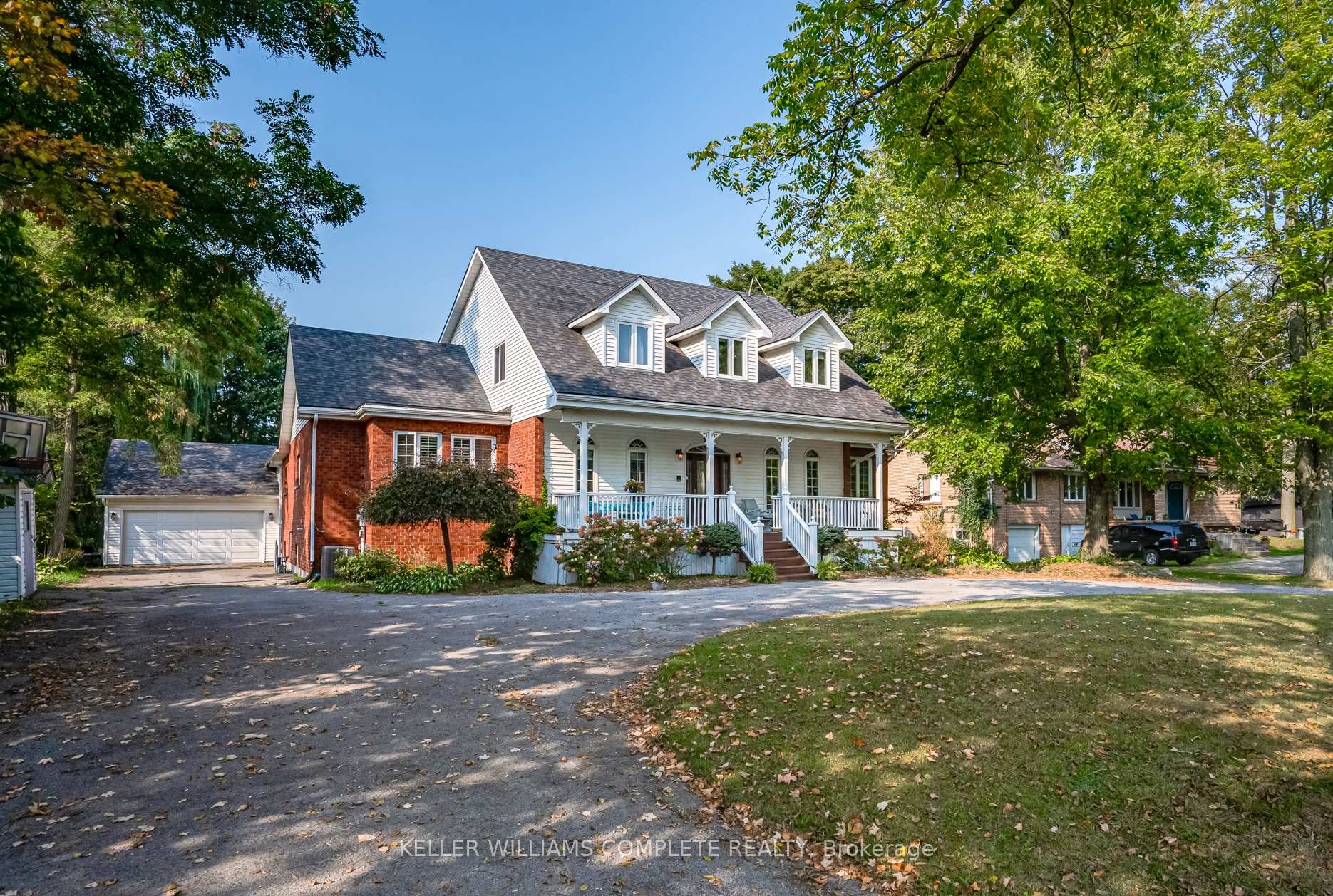 Photo 2 of 163 Book Road W, Hamilton, Rural Ancaster — HOMEH