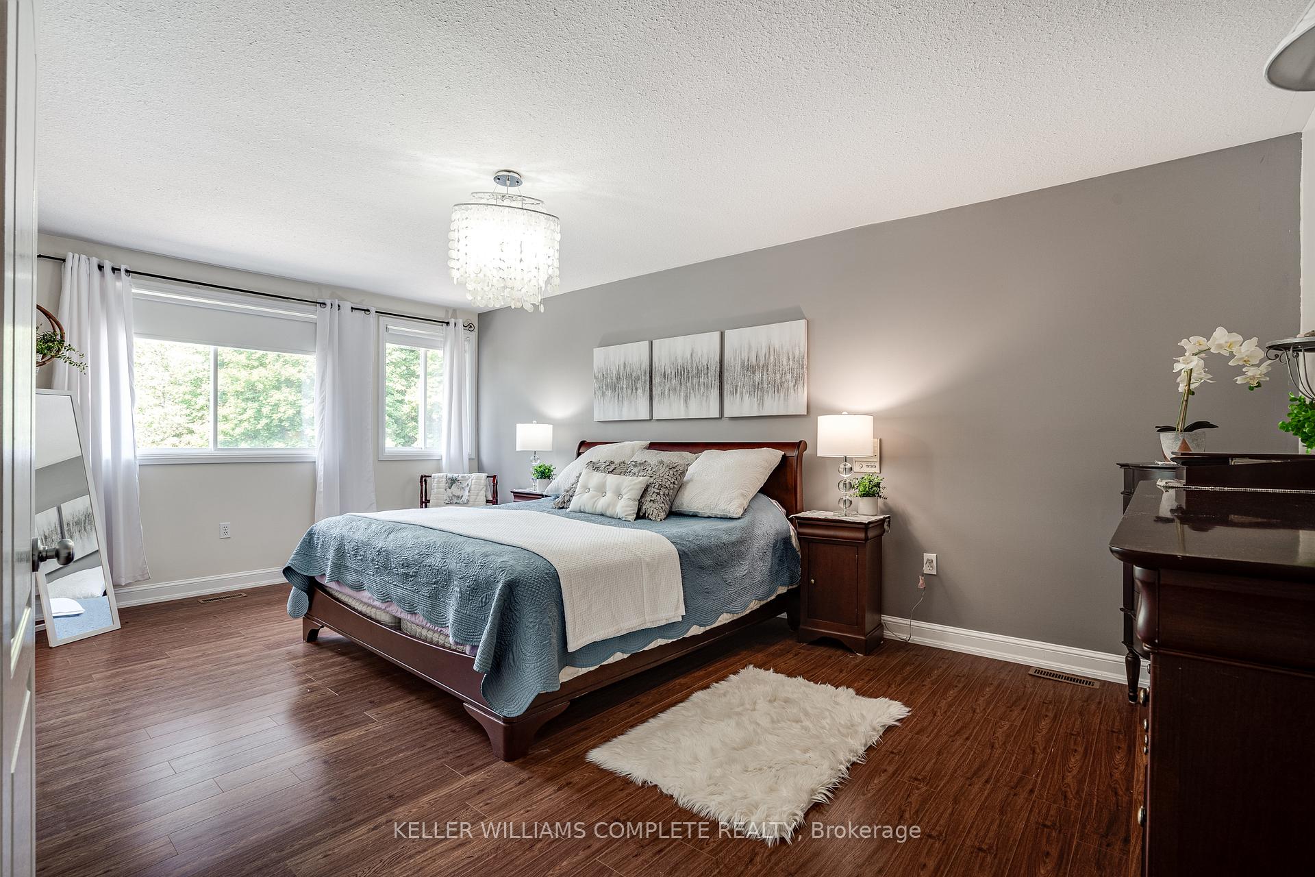 Photo 10 of 163 Book Road W, Hamilton, Rural Ancaster — HOMEH