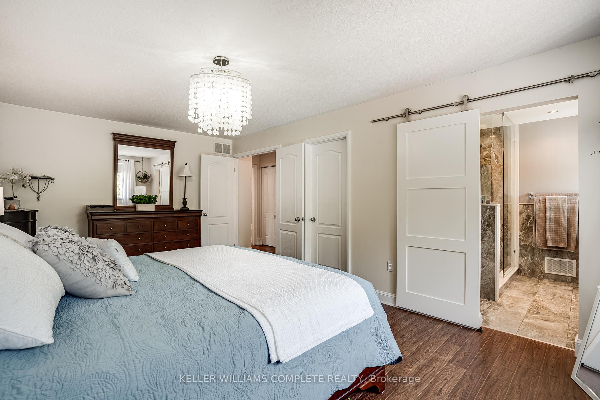 Photo 11 of 163 Book Road W, Hamilton, Rural Ancaster — HOMEH