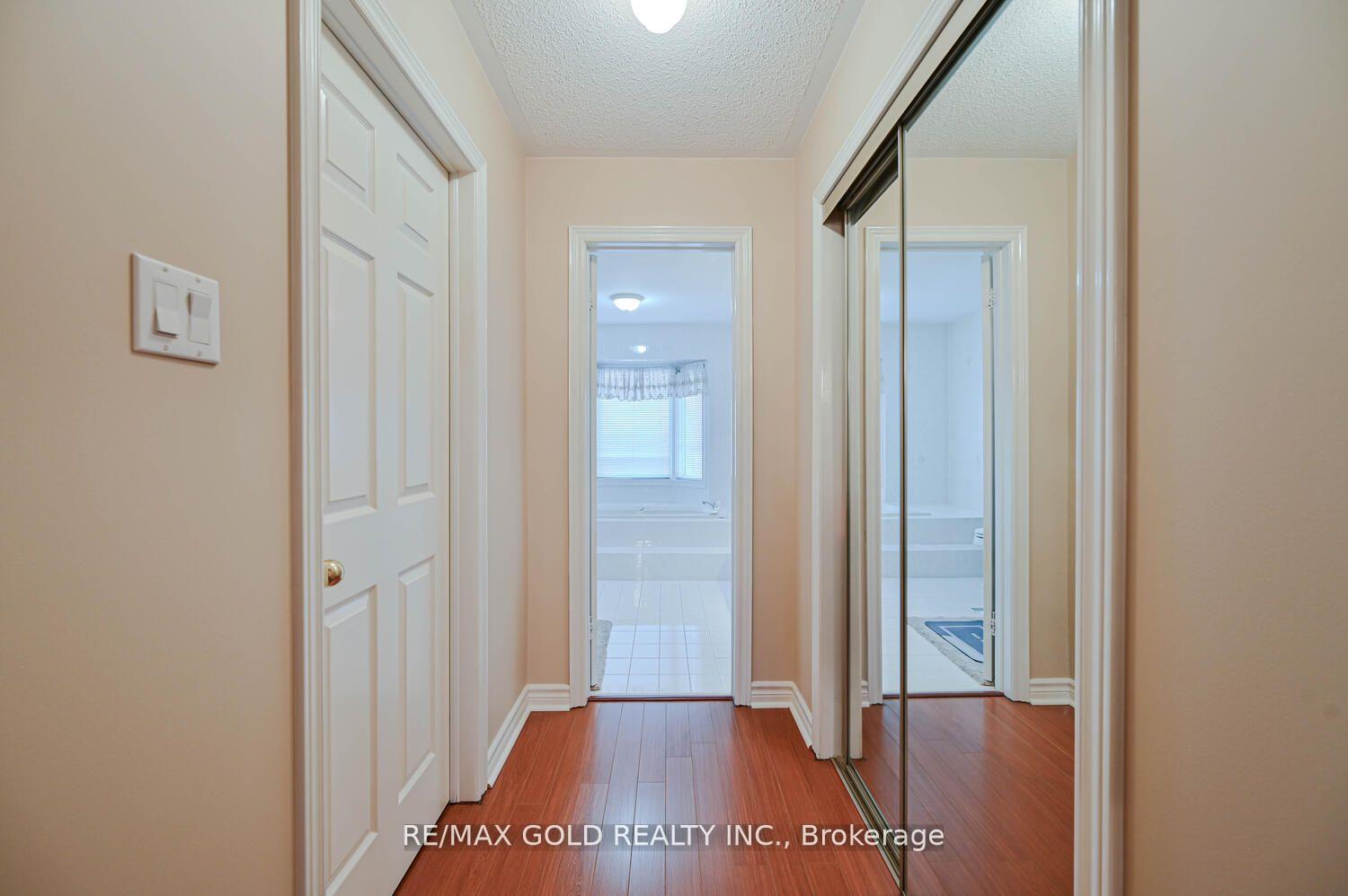 Photo 31 of 238 Fernforest Drive, Brampton, Sandringham-Wellington — HOMEH
