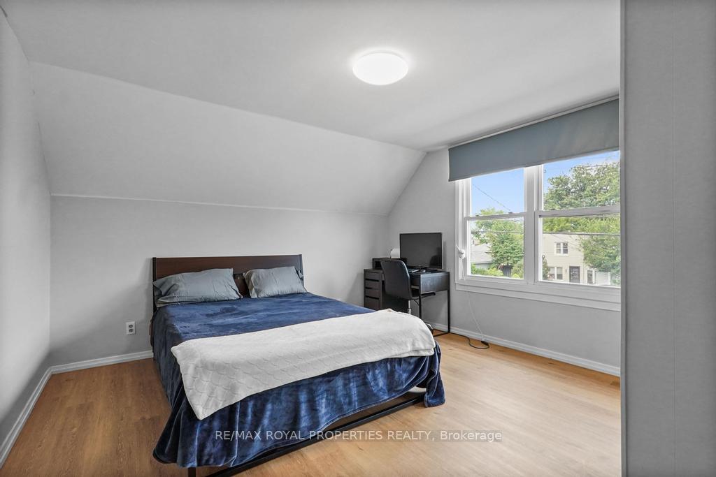 Photo 61 of 27 David Avenue, Hamilton, Hill Park — HOMEH