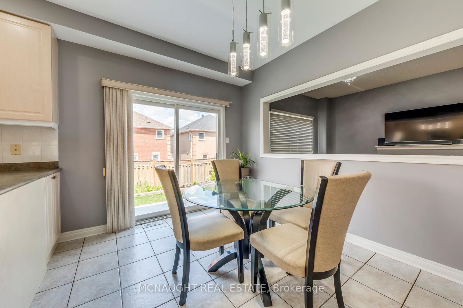 Photo 18 of 101 Letty Avenue, Brampton, Fletcher's West — HOMEH
