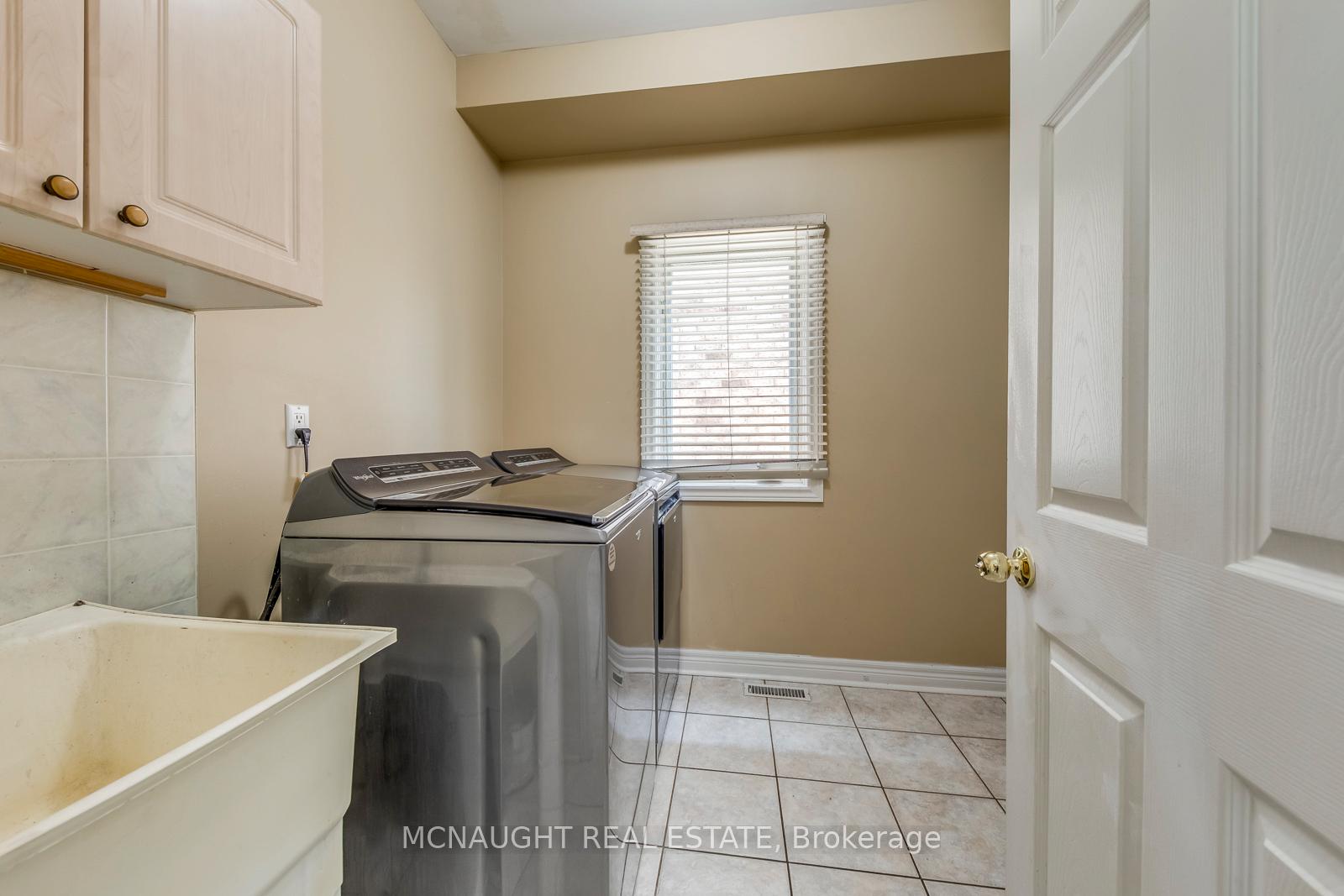 Photo 28 of 101 Letty Avenue, Brampton, Fletcher's West — HOMEH