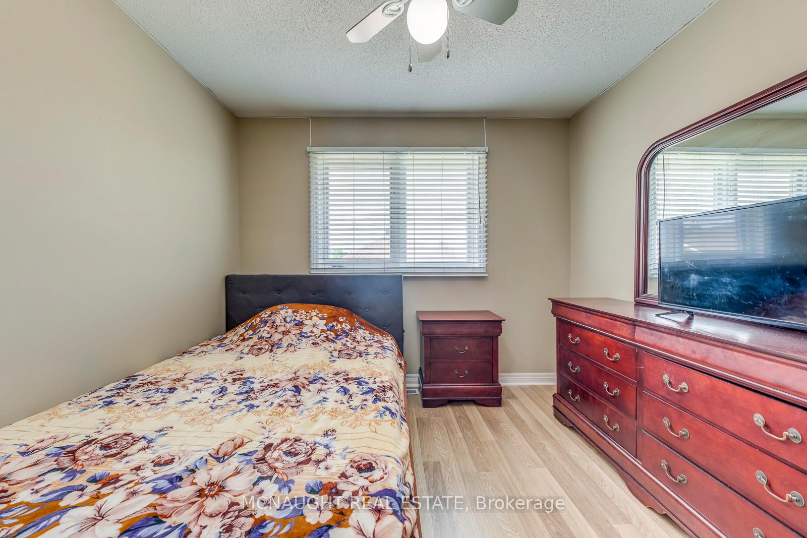 Photo 40 of 101 Letty Avenue, Brampton, Fletcher's West — HOMEH