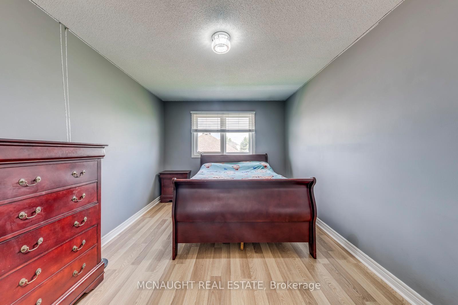 Photo 41 of 101 Letty Avenue, Brampton, Fletcher's West — HOMEH
