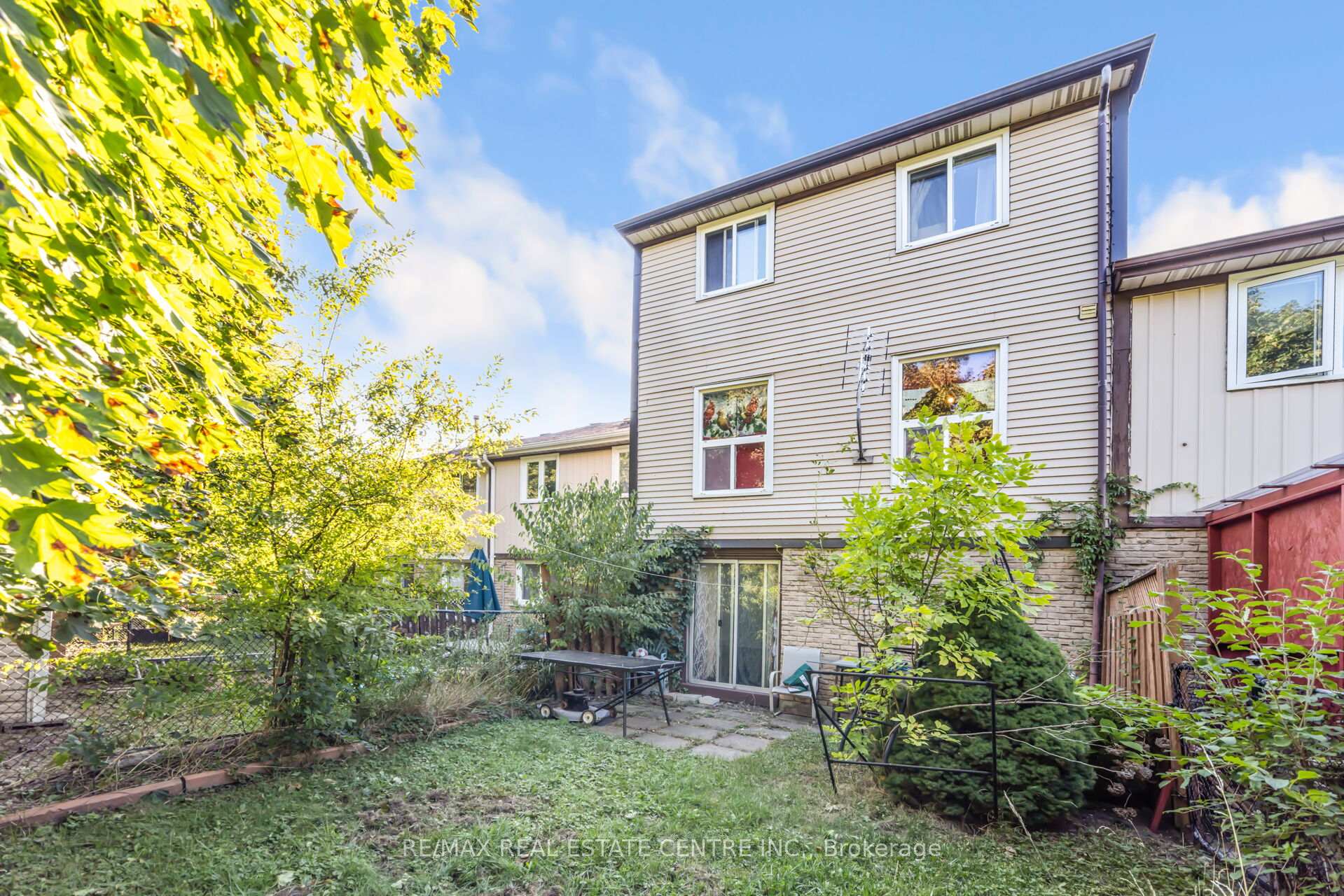 Photo 36 of 10 Fanshawe Drive, Brampton, Heart Lake West — HOMEH