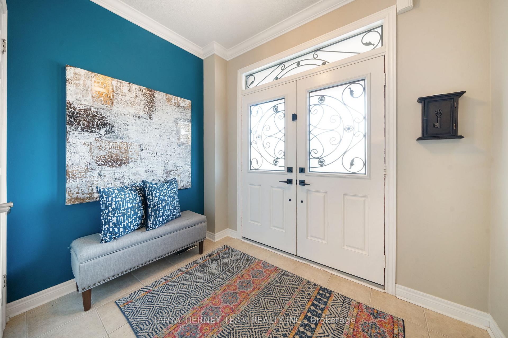 Photo 5 of 147 Harbourside Drive, Whitby, Port Whitby — HOMEH