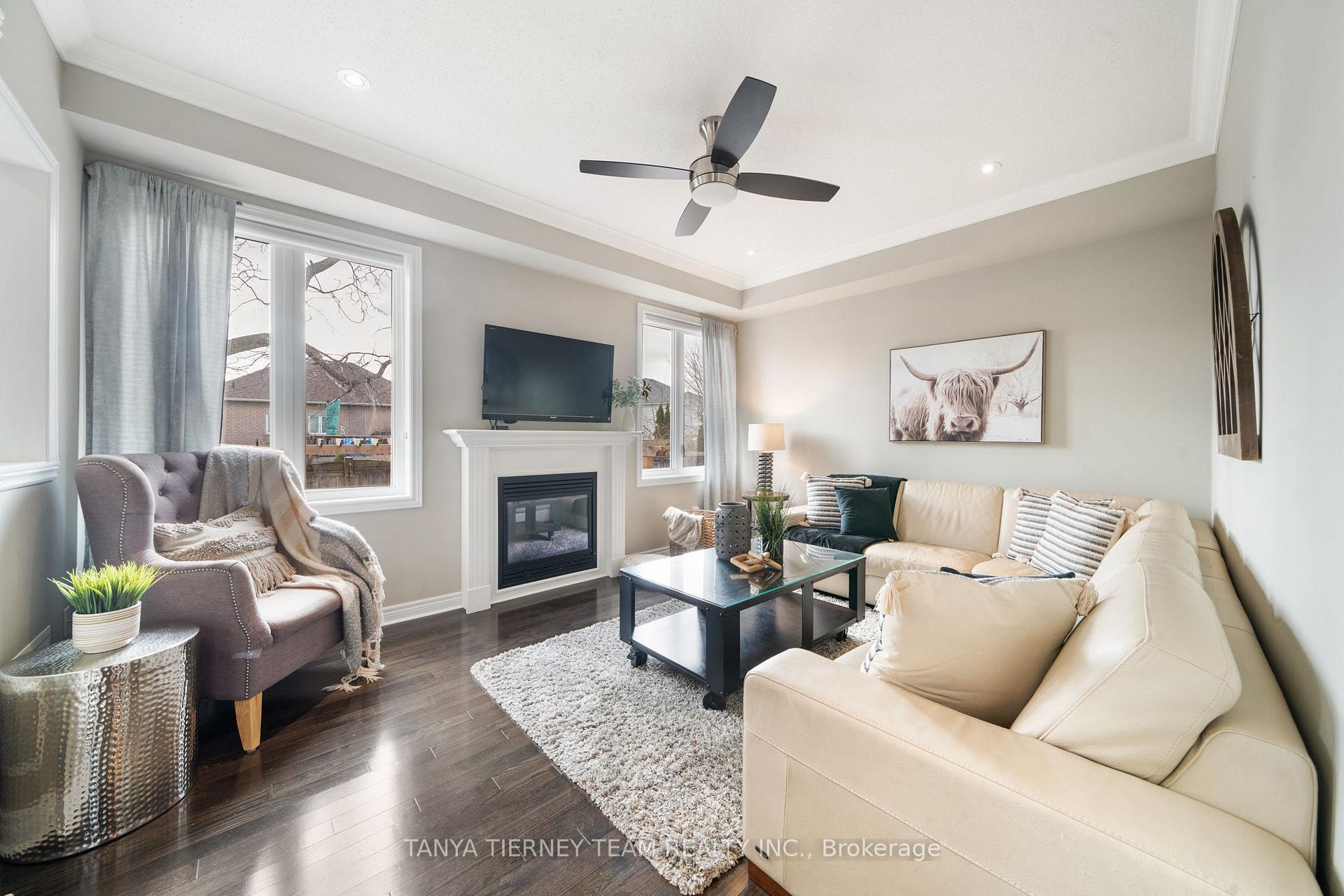Photo 10 of 147 Harbourside Drive, Whitby, Port Whitby — HOMEH