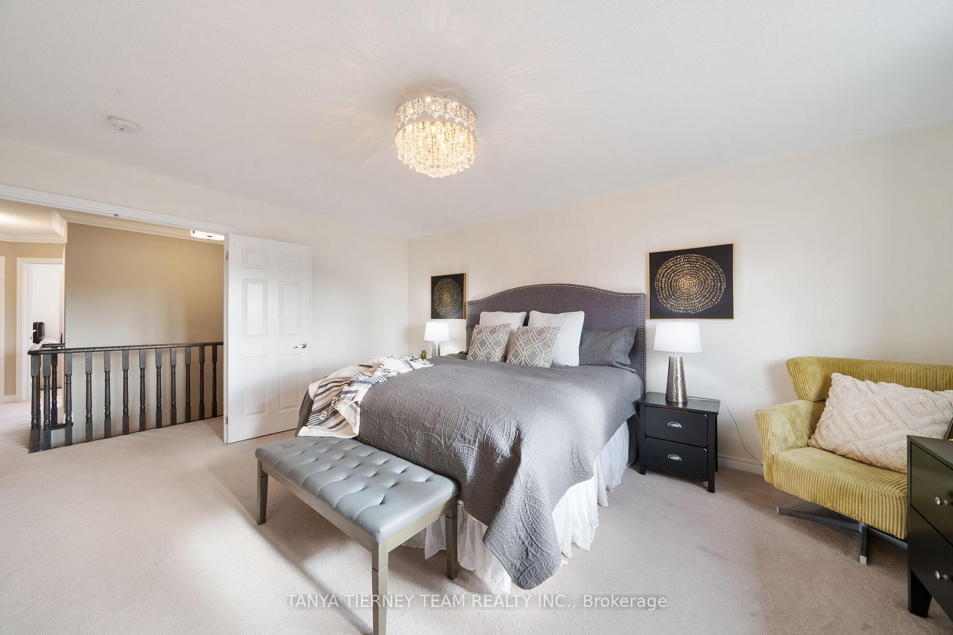 Photo 19 of 147 Harbourside Drive, Whitby, Port Whitby — HOMEH
