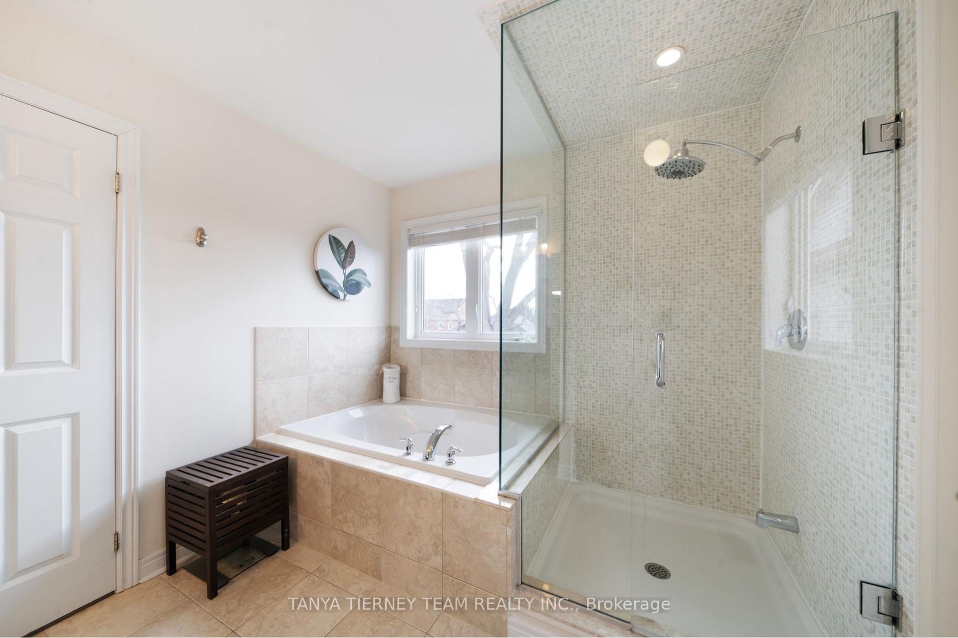 Photo 22 of 147 Harbourside Drive, Whitby, Port Whitby — HOMEH