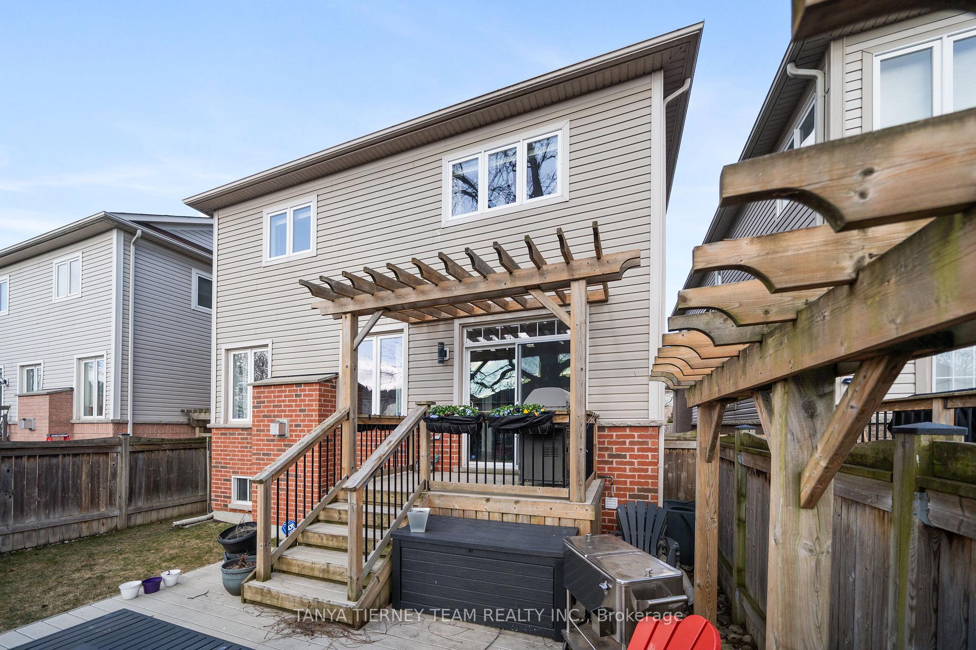 Photo 42 of 147 Harbourside Drive, Whitby, Port Whitby — HOMEH