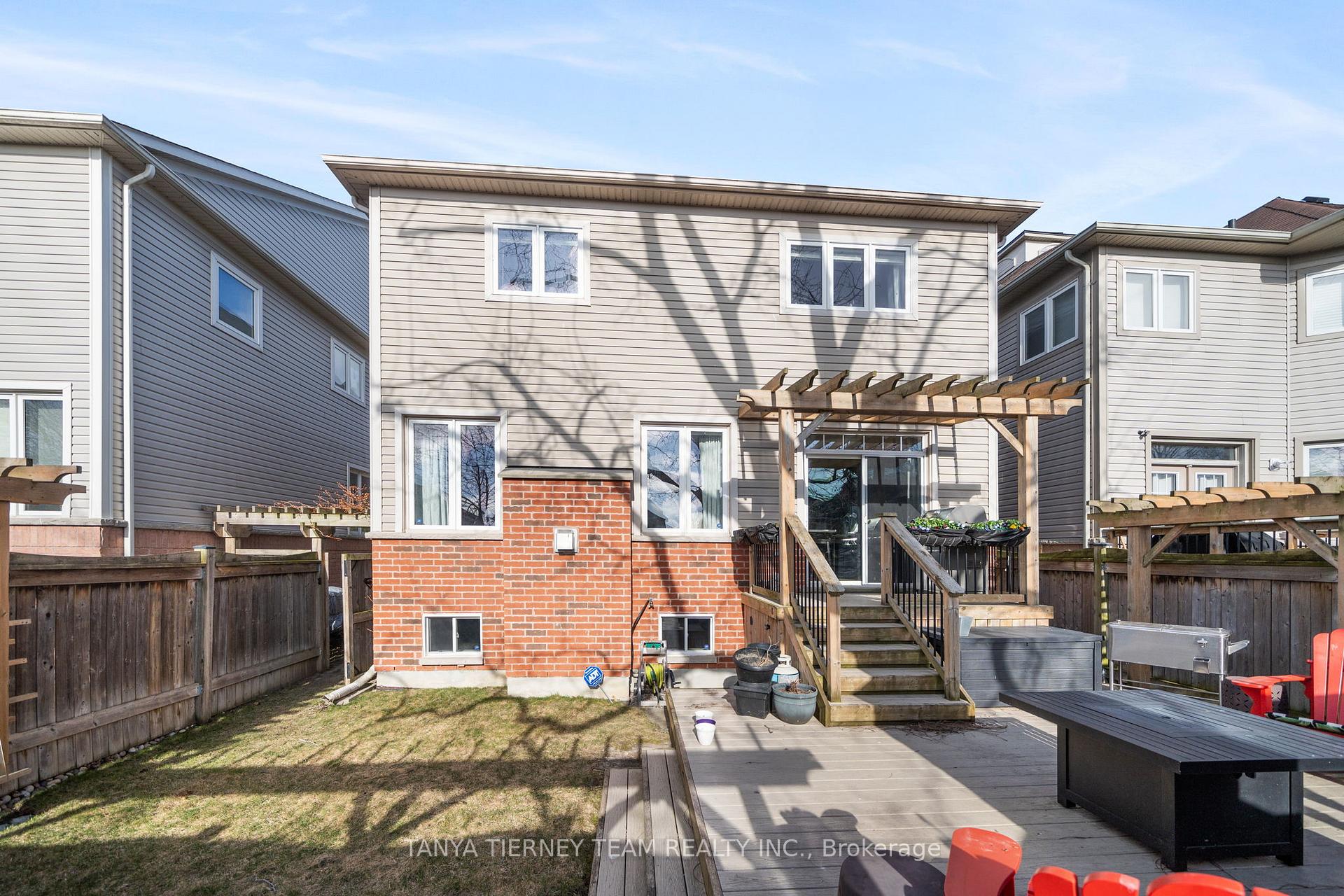 Photo 43 of 147 Harbourside Drive, Whitby, Port Whitby — HOMEH