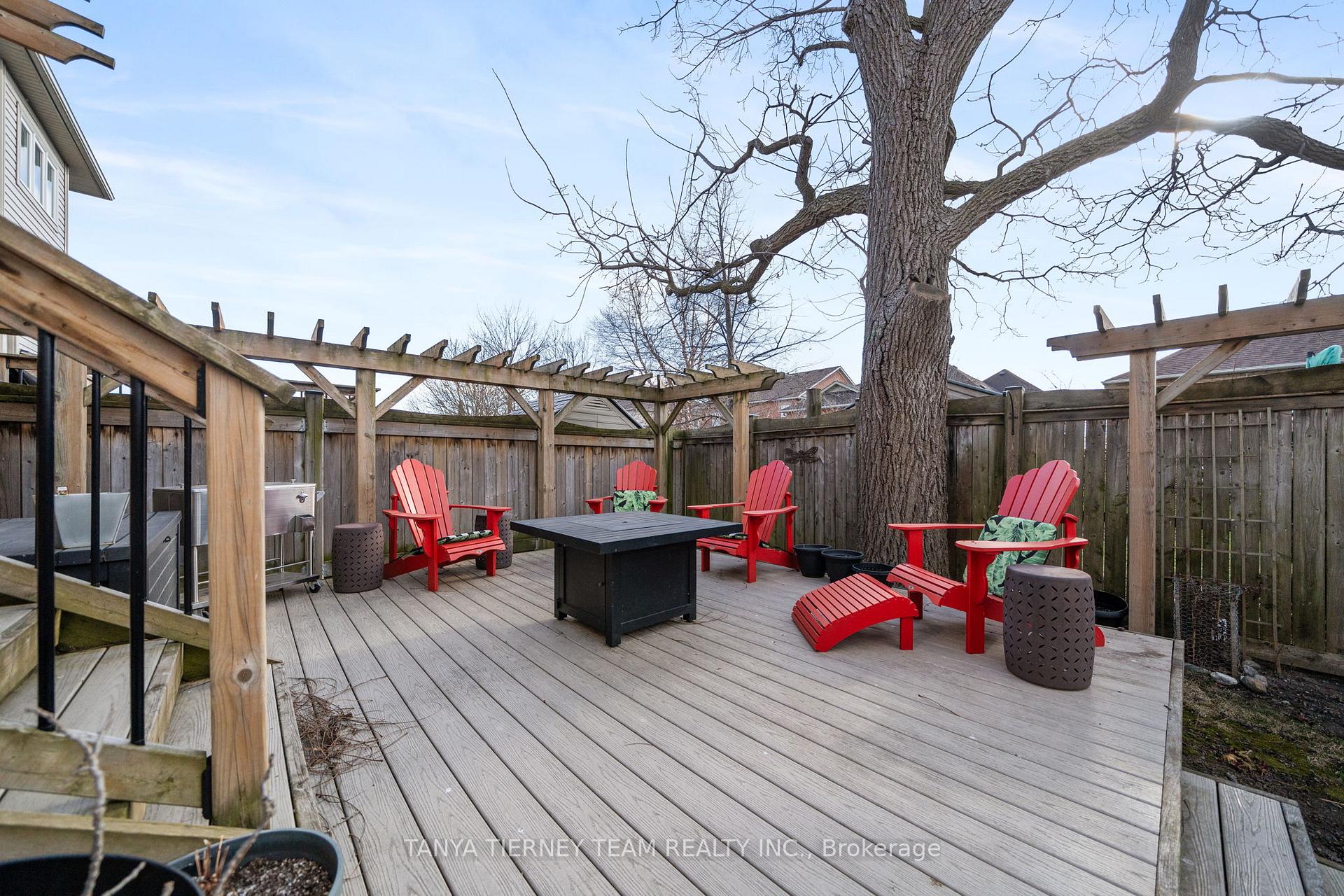 Photo 45 of 147 Harbourside Drive, Whitby, Port Whitby — HOMEH