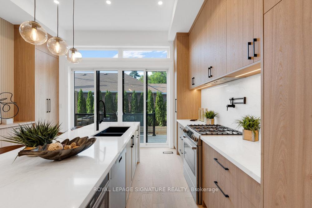 Photo 17 of 74B Floyd Avenue, Toronto, Broadview North — HOMEH