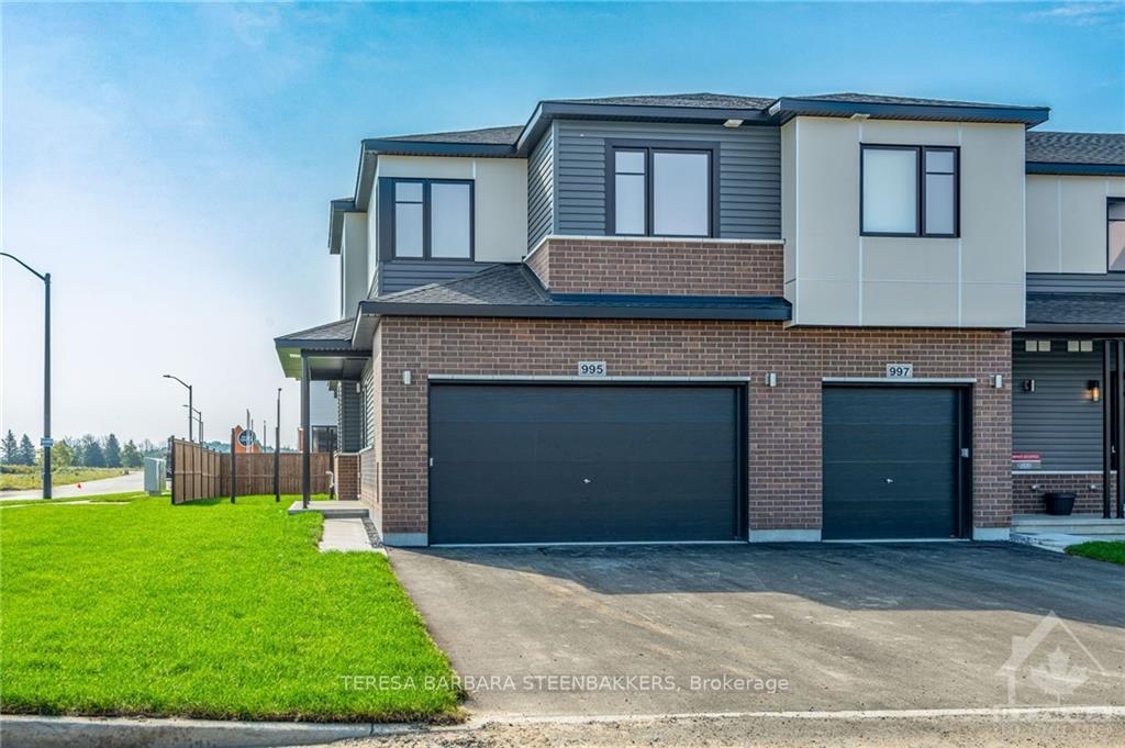 Photo 1 of 995 Acoustic Way, Ottawa, Riverside South/Gloucester Glen — HOMEH