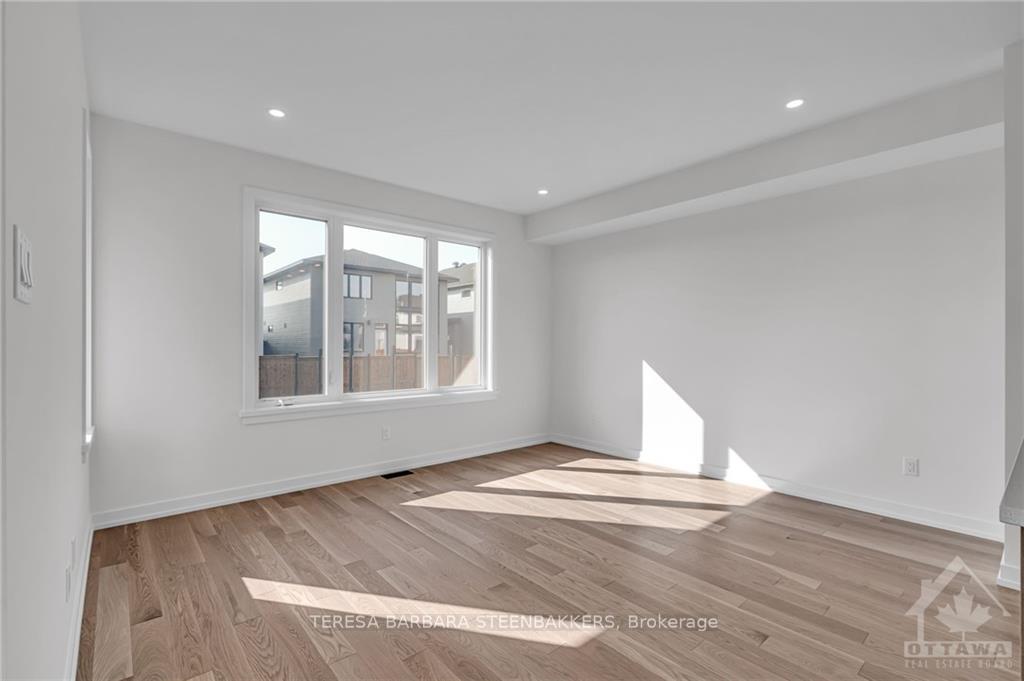 Photo 13 of 995 Acoustic Way, Ottawa, Riverside South/Gloucester Glen — HOMEH