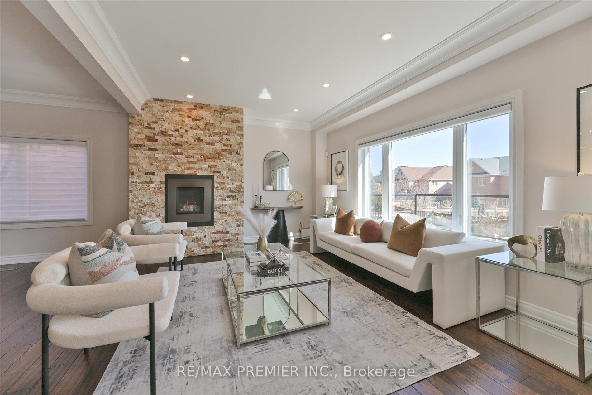 Photo 10 of 21 Donzi Lane, Vaughan, Patterson — HOMEH
