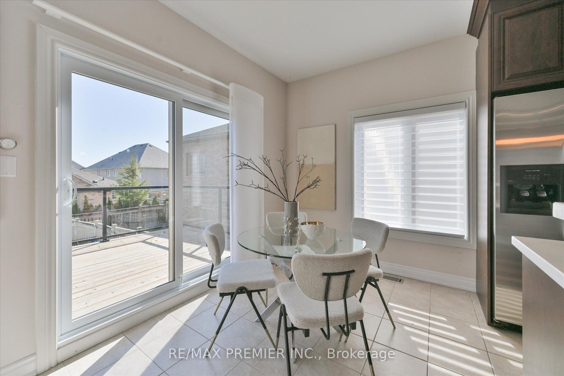 Photo 14 of 21 Donzi Lane, Vaughan, Patterson — HOMEH