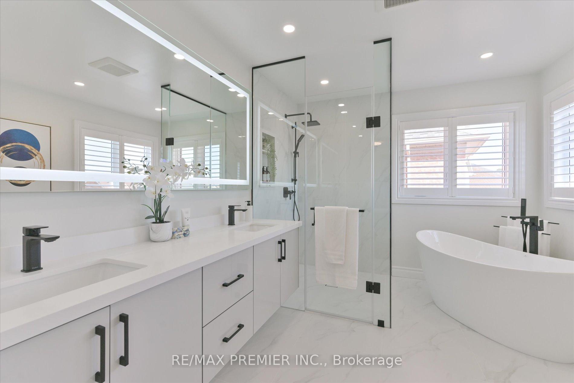 Photo 24 of 21 Donzi Lane, Vaughan, Patterson — HOMEH
