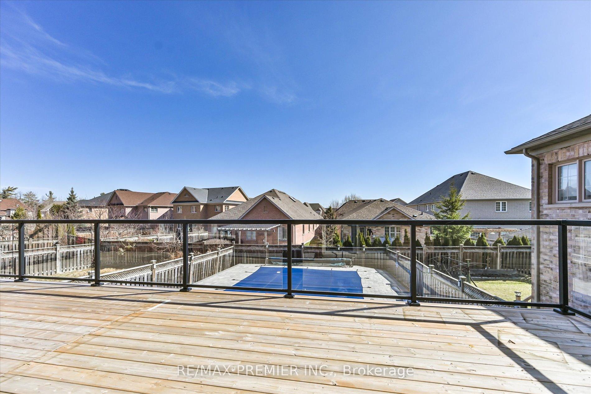 Photo 38 of 21 Donzi Lane, Vaughan, Patterson — HOMEH