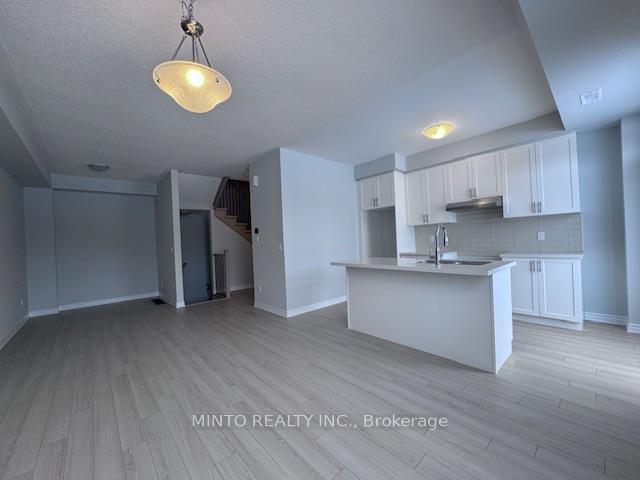 Photo 5 of 1035 Honeycomb Path, Oshawa, Kedron — HOMEH