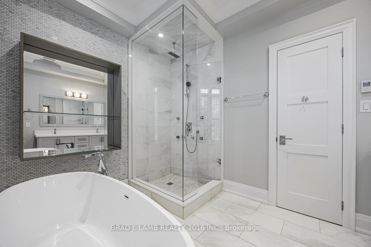 Photo 25 of 41A Burnaby Boulevard, Toronto, Lawrence Park South — HOMEH