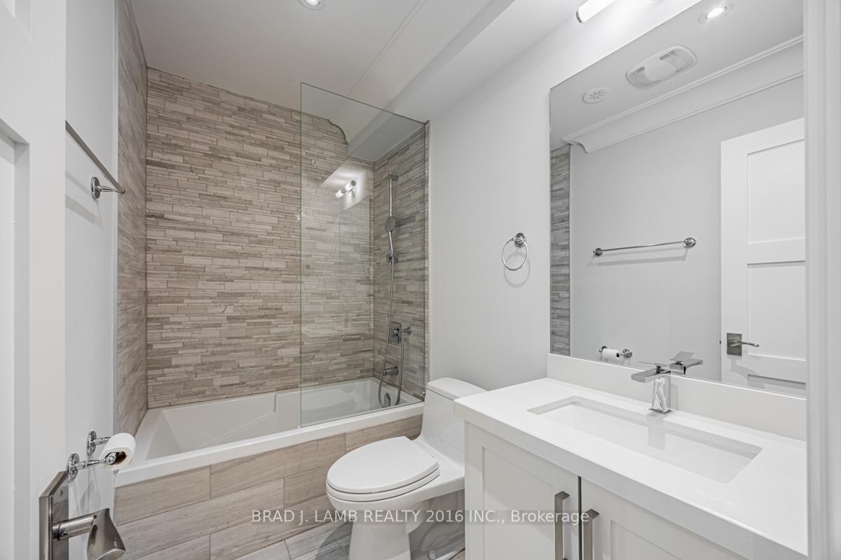 Photo 27 of 41A Burnaby Boulevard, Toronto, Lawrence Park South — HOMEH