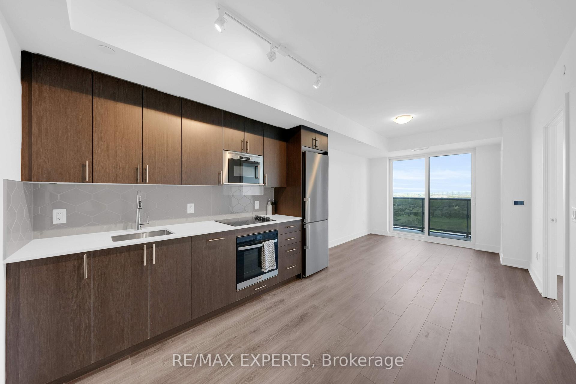 Photo 18 of Unit 1511, 2545 Simcoe Street N, Oshawa, Windfields — HOMEH