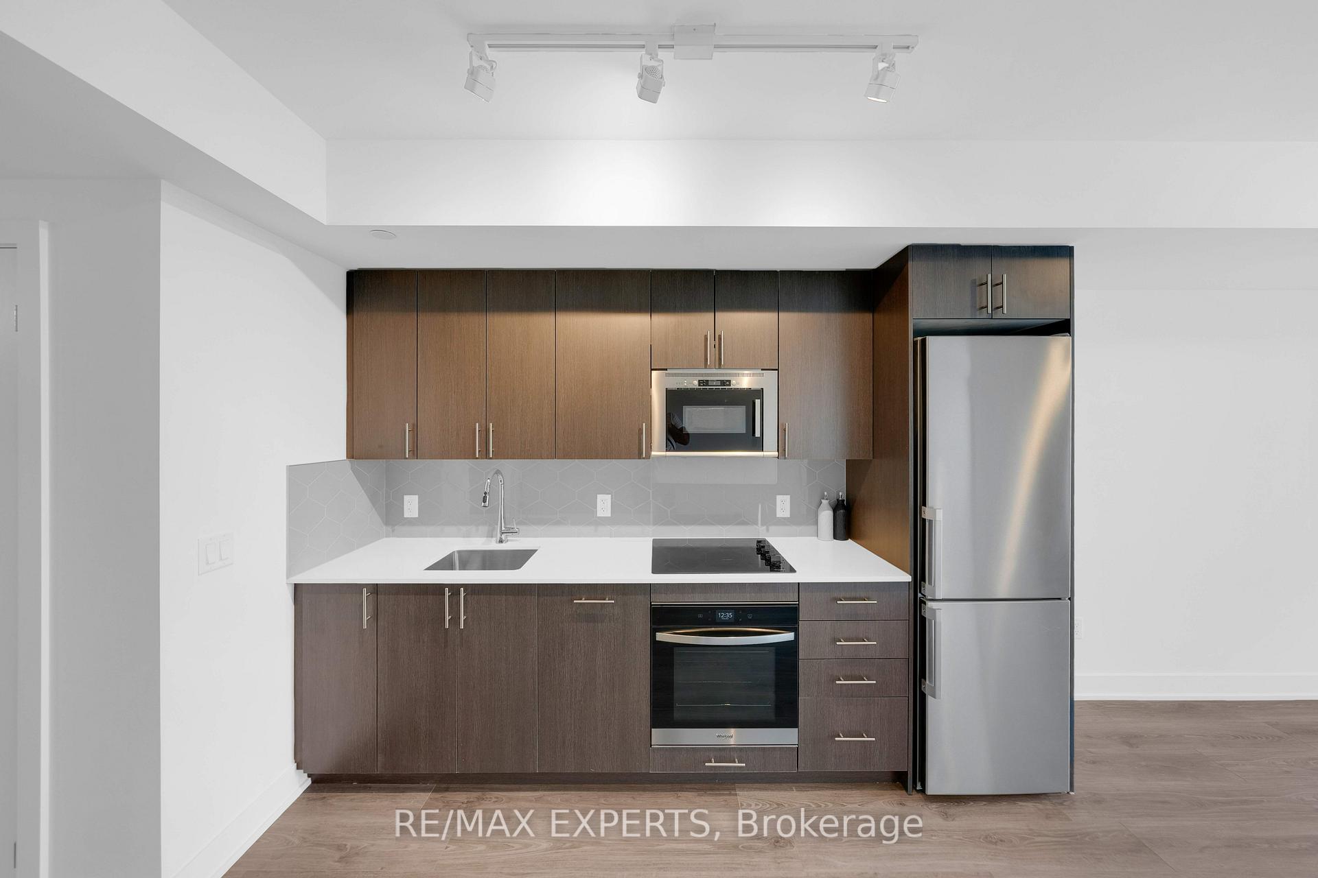 Photo 21 of Unit 1511, 2545 Simcoe Street N, Oshawa, Windfields — HOMEH