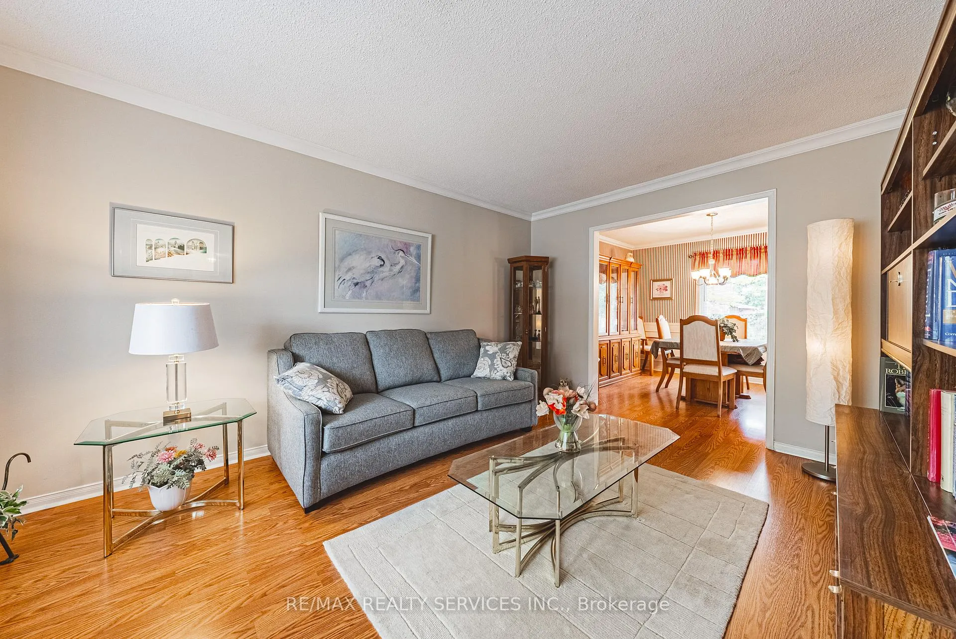 Photo 5 of 17 Cox Crescent, Brampton, Northwood Park — HOMEH