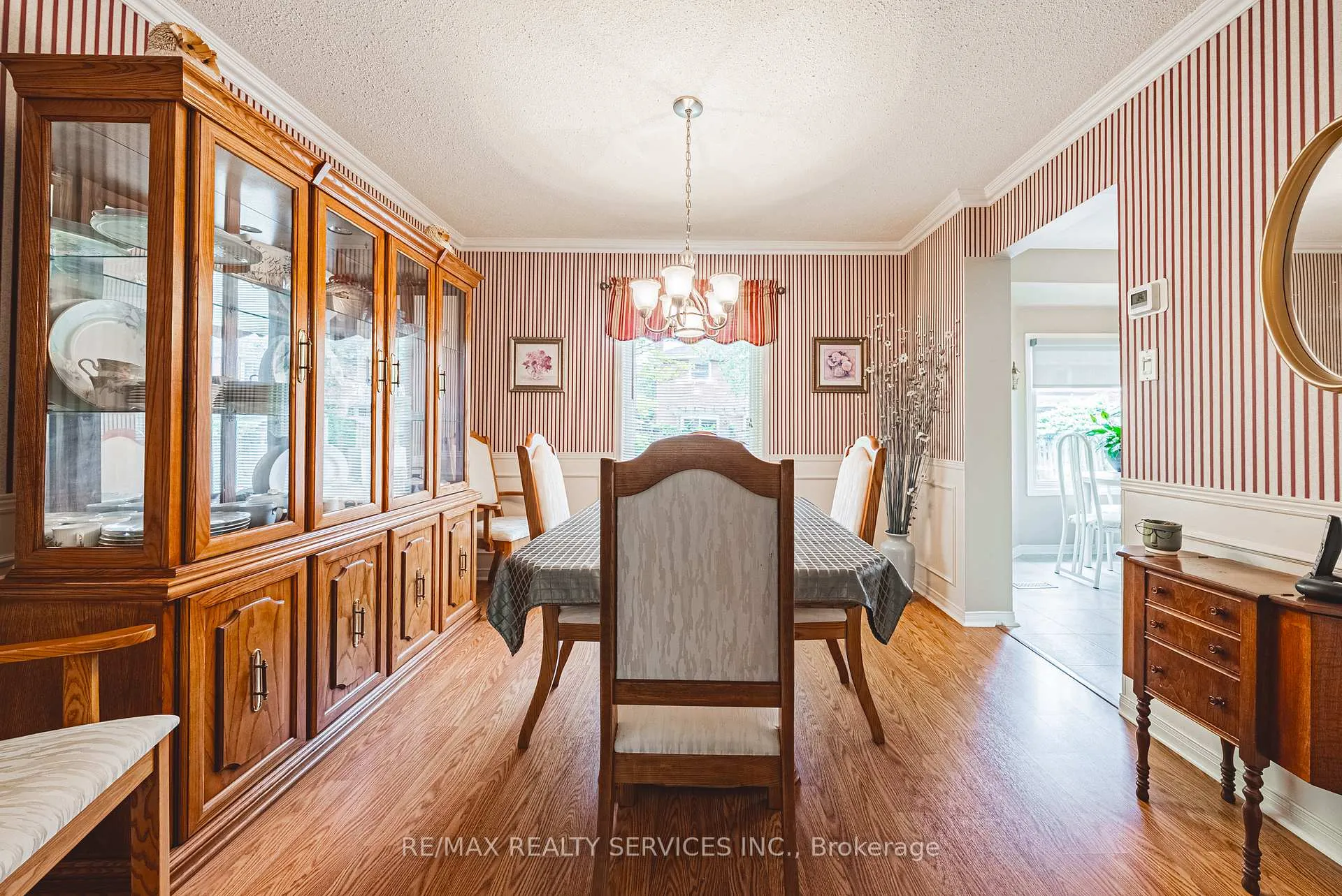 Photo 7 of 17 Cox Crescent, Brampton, Northwood Park — HOMEH