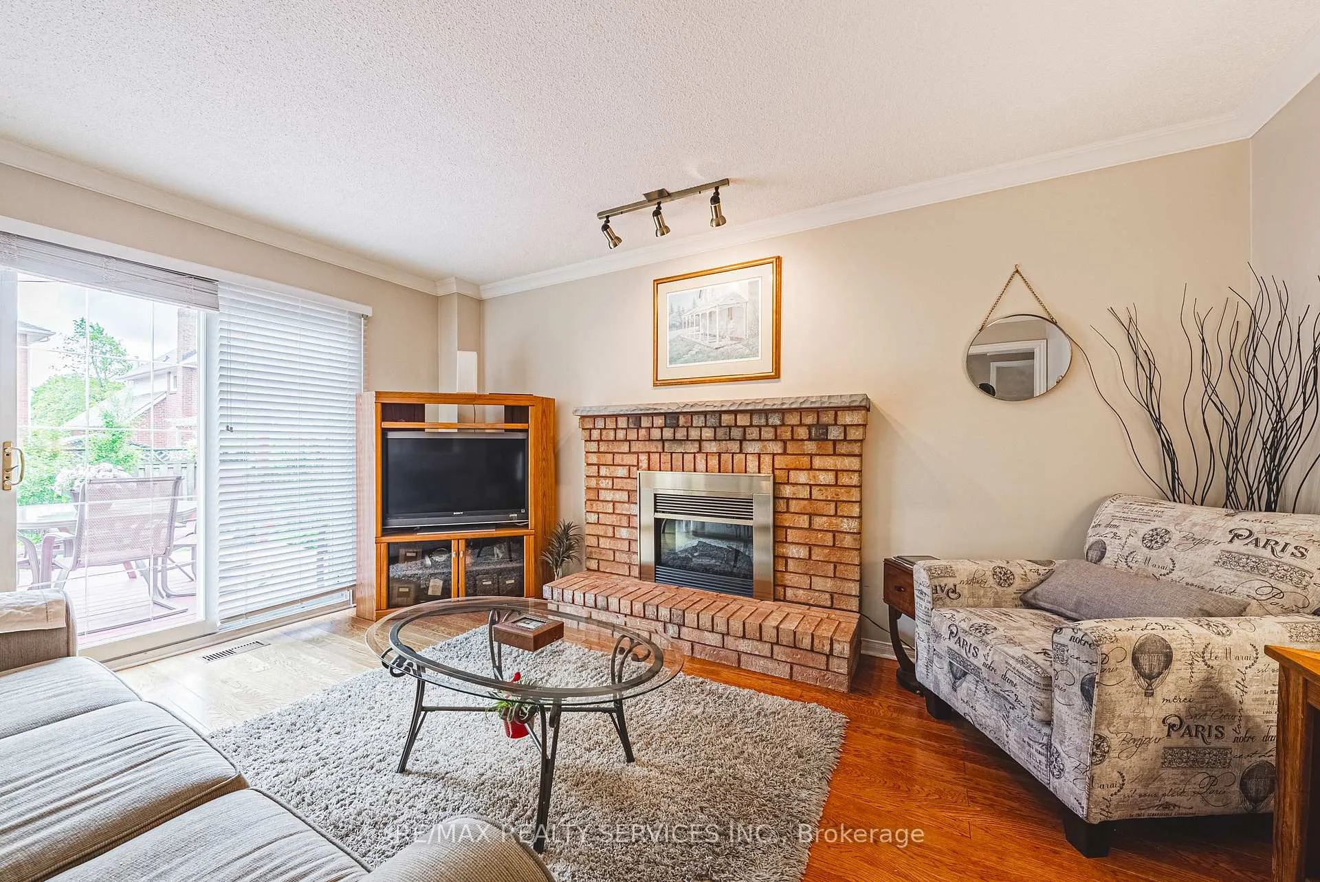 Photo 8 of 17 Cox Crescent, Brampton, Northwood Park — HOMEH
