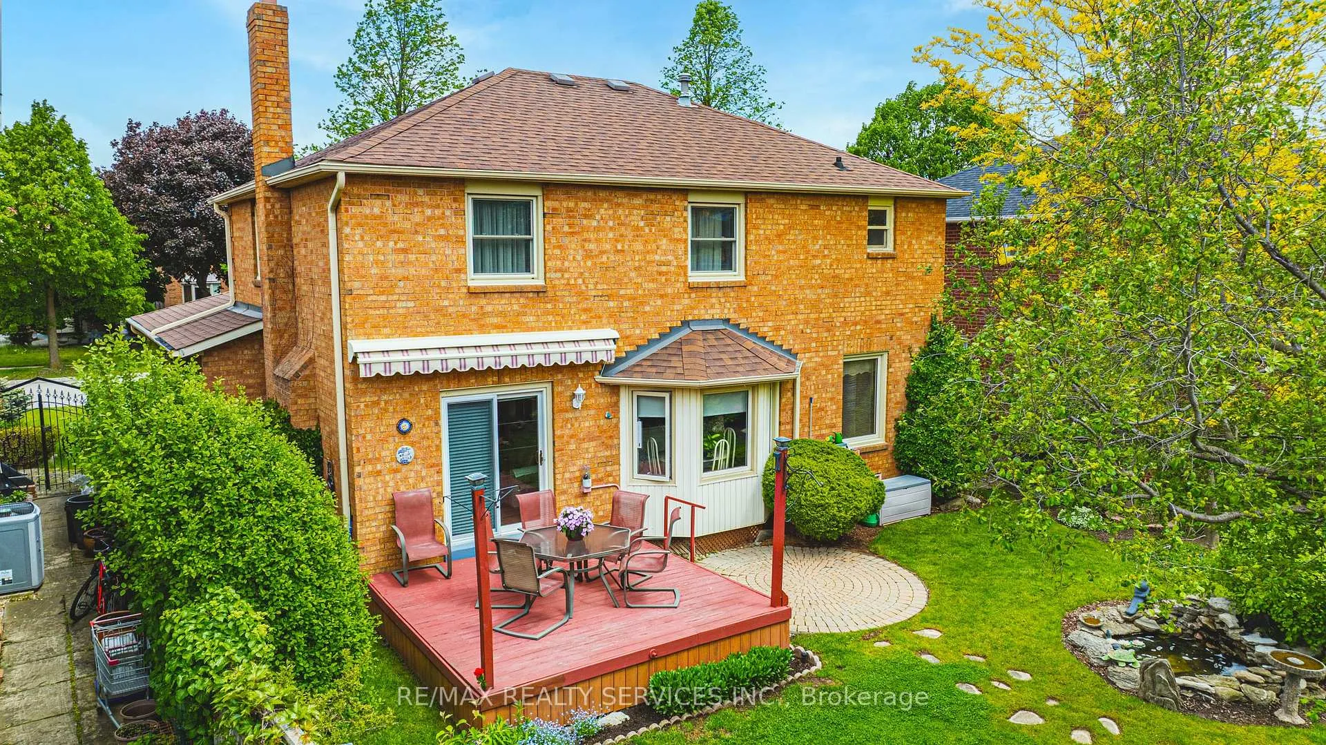 Photo 29 of 17 Cox Crescent, Brampton, Northwood Park — HOMEH