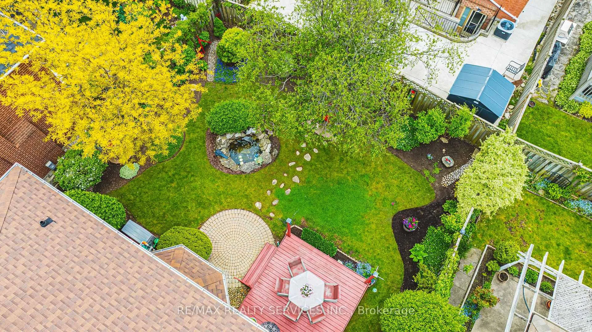 Photo 33 of 17 Cox Crescent, Brampton, Northwood Park — HOMEH