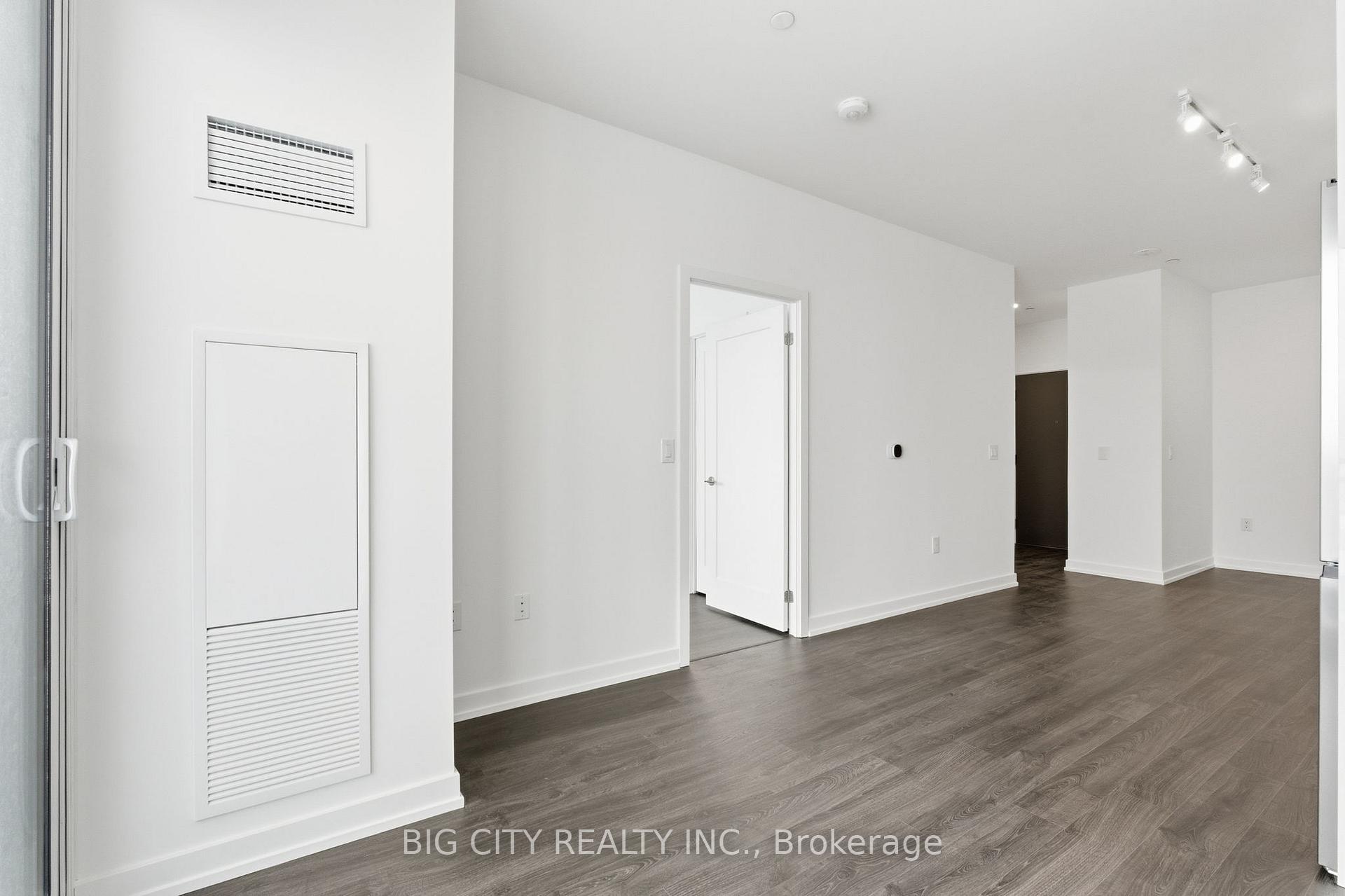 Photo 13 of Unit 726, 9763 Markham Road, Markham, Greensborough — HOMEH