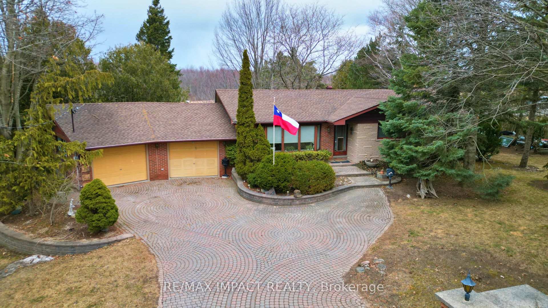 Photo 1 of 2198 Nash Road, Clarington, Bowmanville — HOMEH