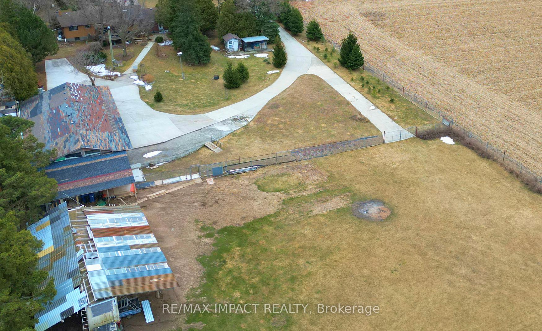 Photo 5 of 2198 Nash Road, Clarington, Bowmanville — HOMEH