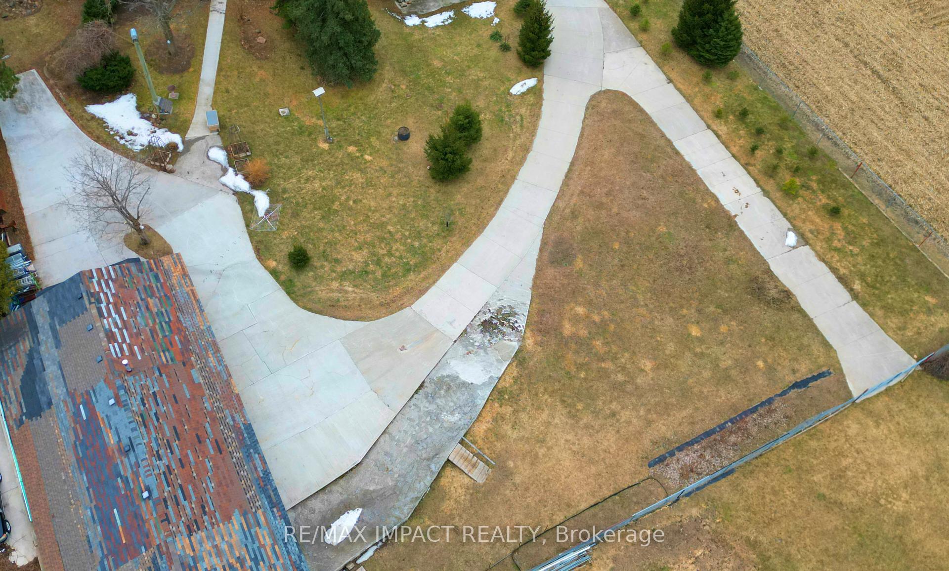 Photo 6 of 2198 Nash Road, Clarington, Bowmanville — HOMEH