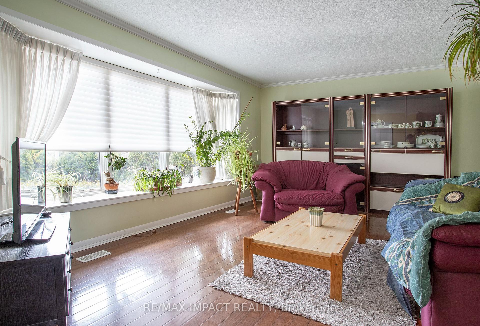Photo 10 of 2198 Nash Road, Clarington, Bowmanville — HOMEH
