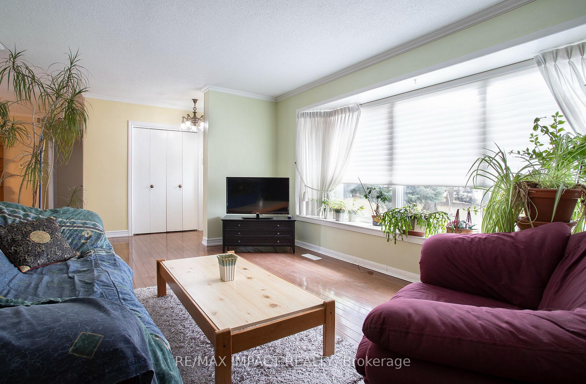 Photo 11 of 2198 Nash Road, Clarington, Bowmanville — HOMEH