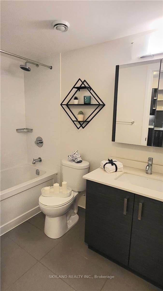 Photo 14 of Unit 1503, 8200 Birchmount Road, Markham, Unionville — HOMEH
