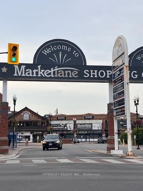 Photo 13 of 2 George Bogg Road, Vaughan, East Woodbridge — HOMEH