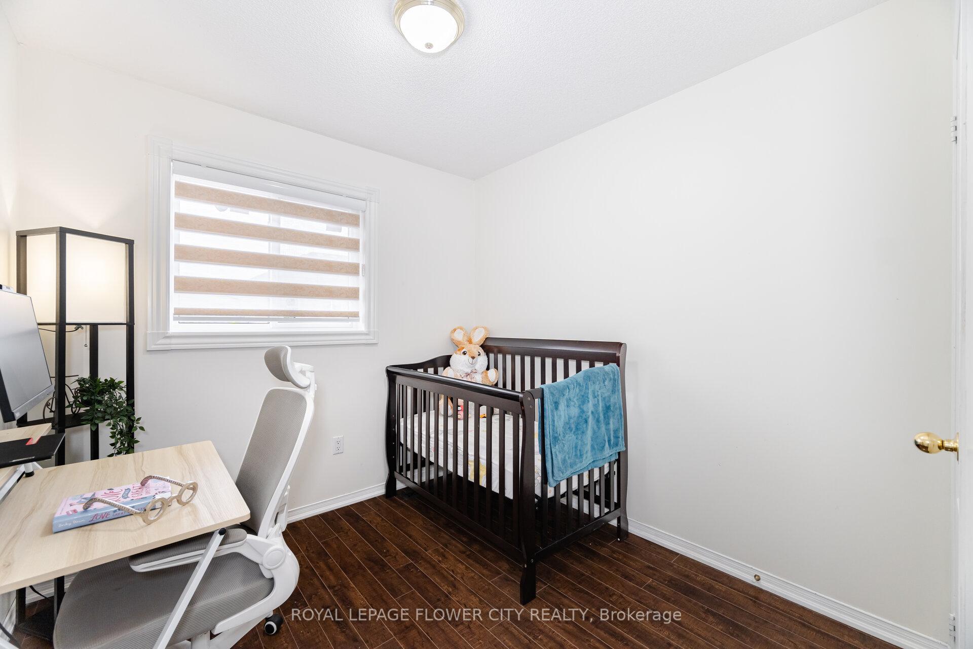 Photo 71 of 97 Lucena Crescent, Vaughan, Maple — HOMEH