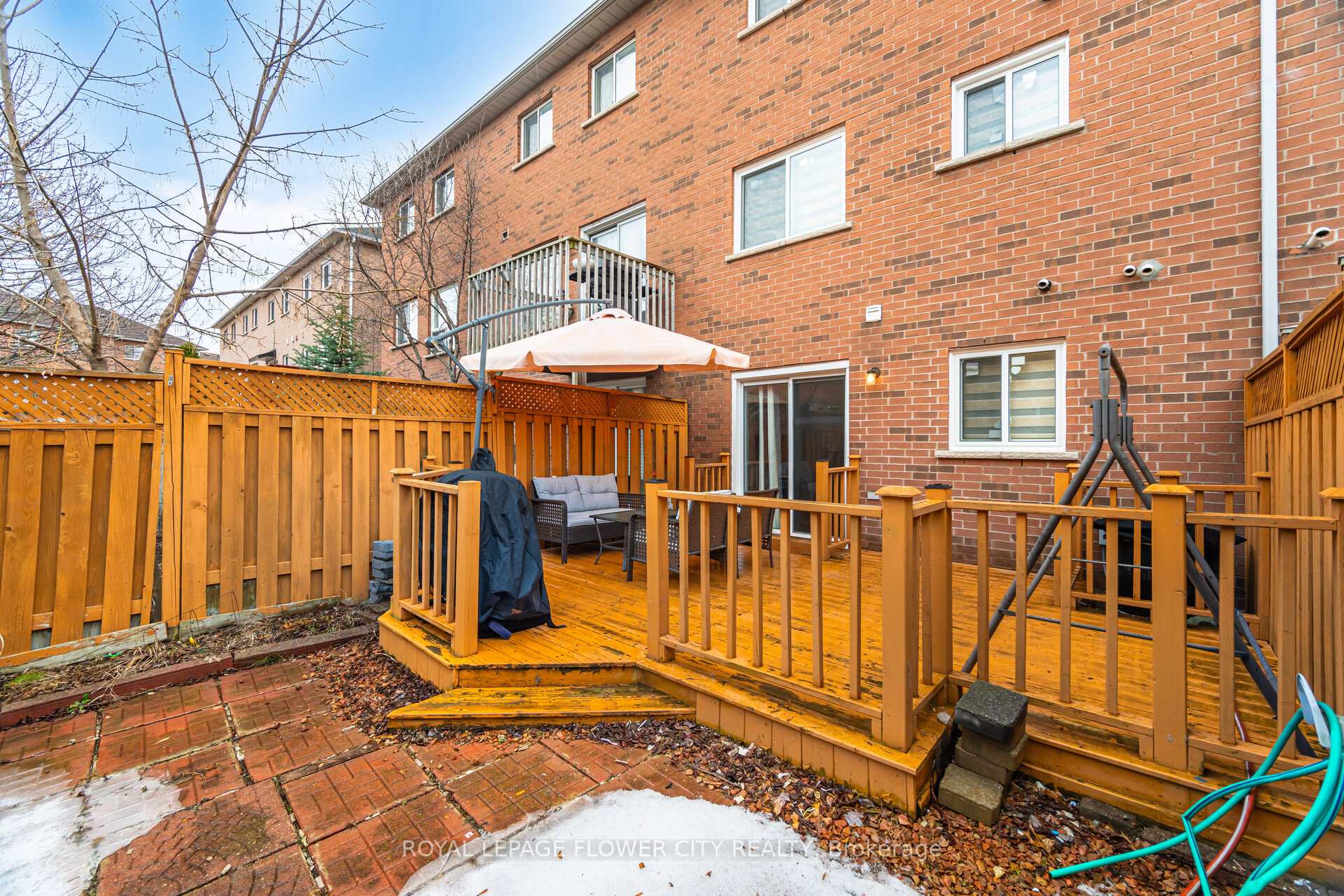 Photo 80 of 97 Lucena Crescent, Vaughan, Maple — HOMEH
